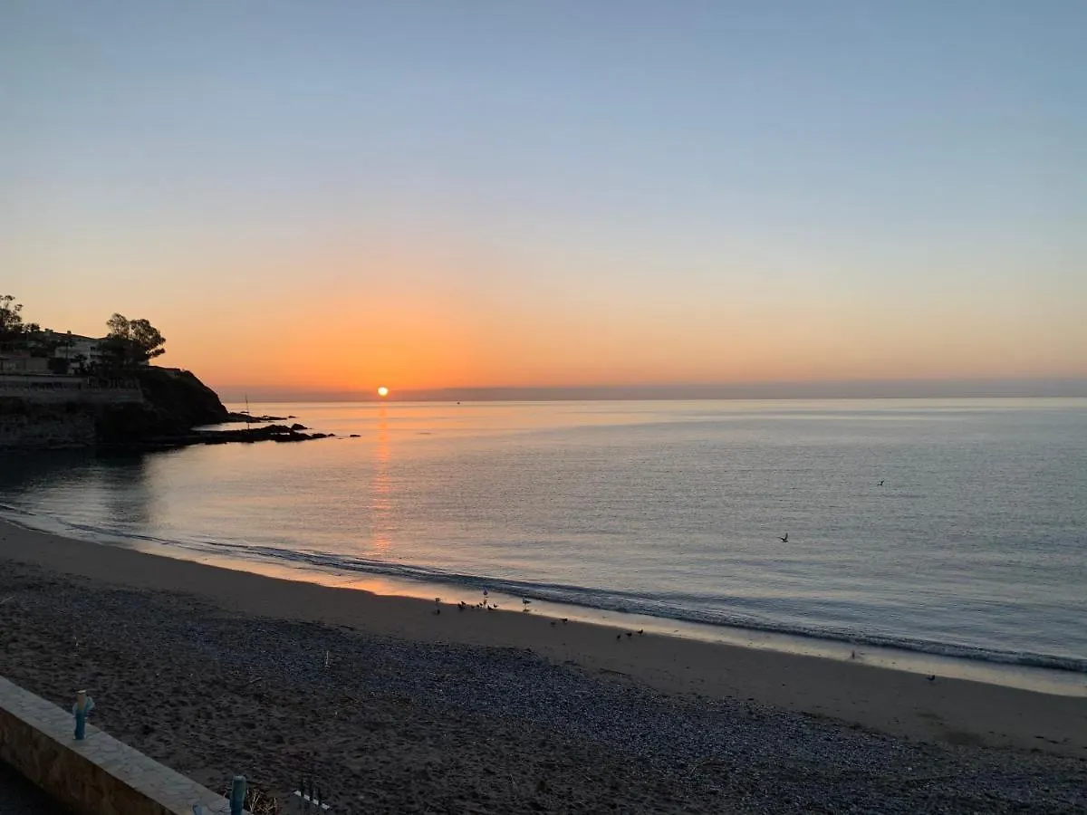 Malibu - “Vive En La Playa” “Live On The Beach” Benalmadena