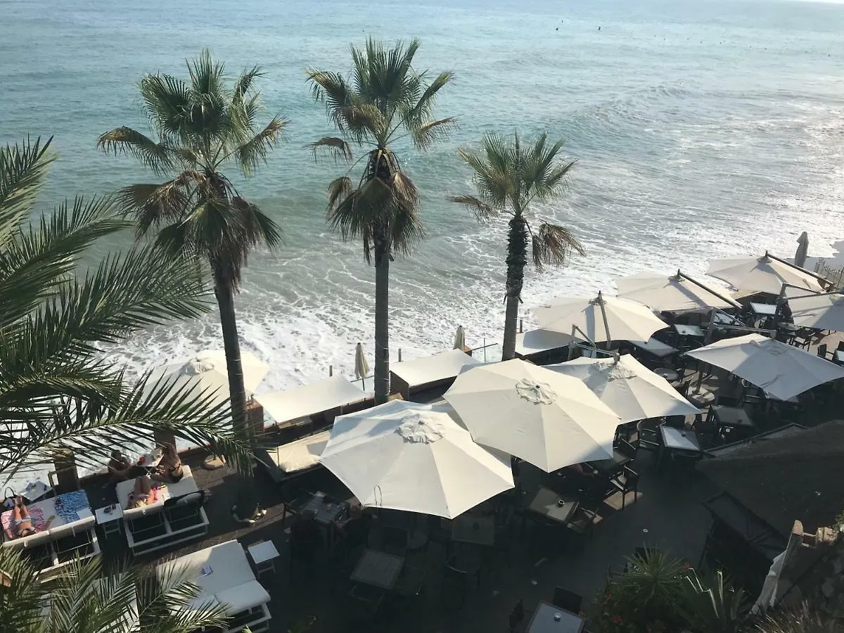 Malibu - “Vive En La Playa” “Live On The Beach” Benalmadena