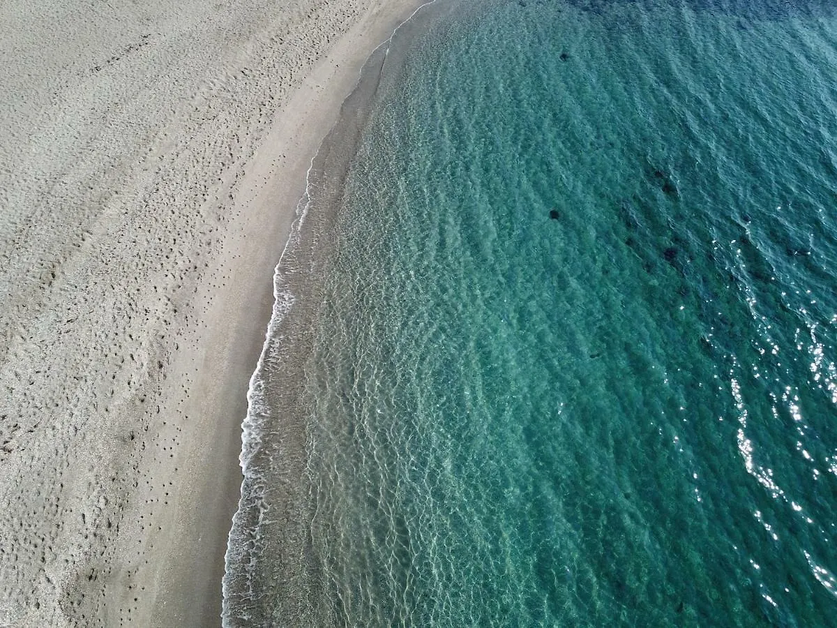 Malibu - “Vive En La Playa” “Live On The Beach” Benalmadena 0*,