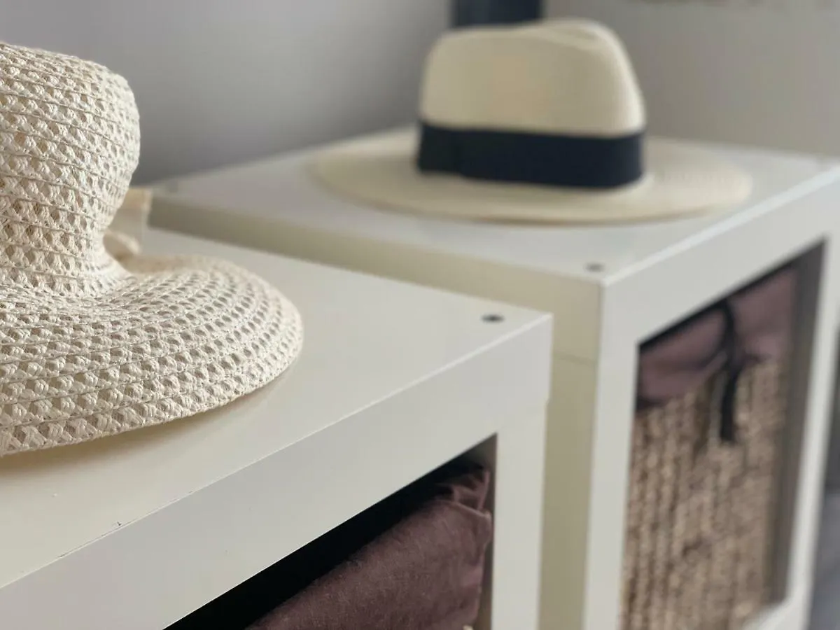Malibu - “Vive En La Playa” “Live On The Beach” Benalmadena Apartment